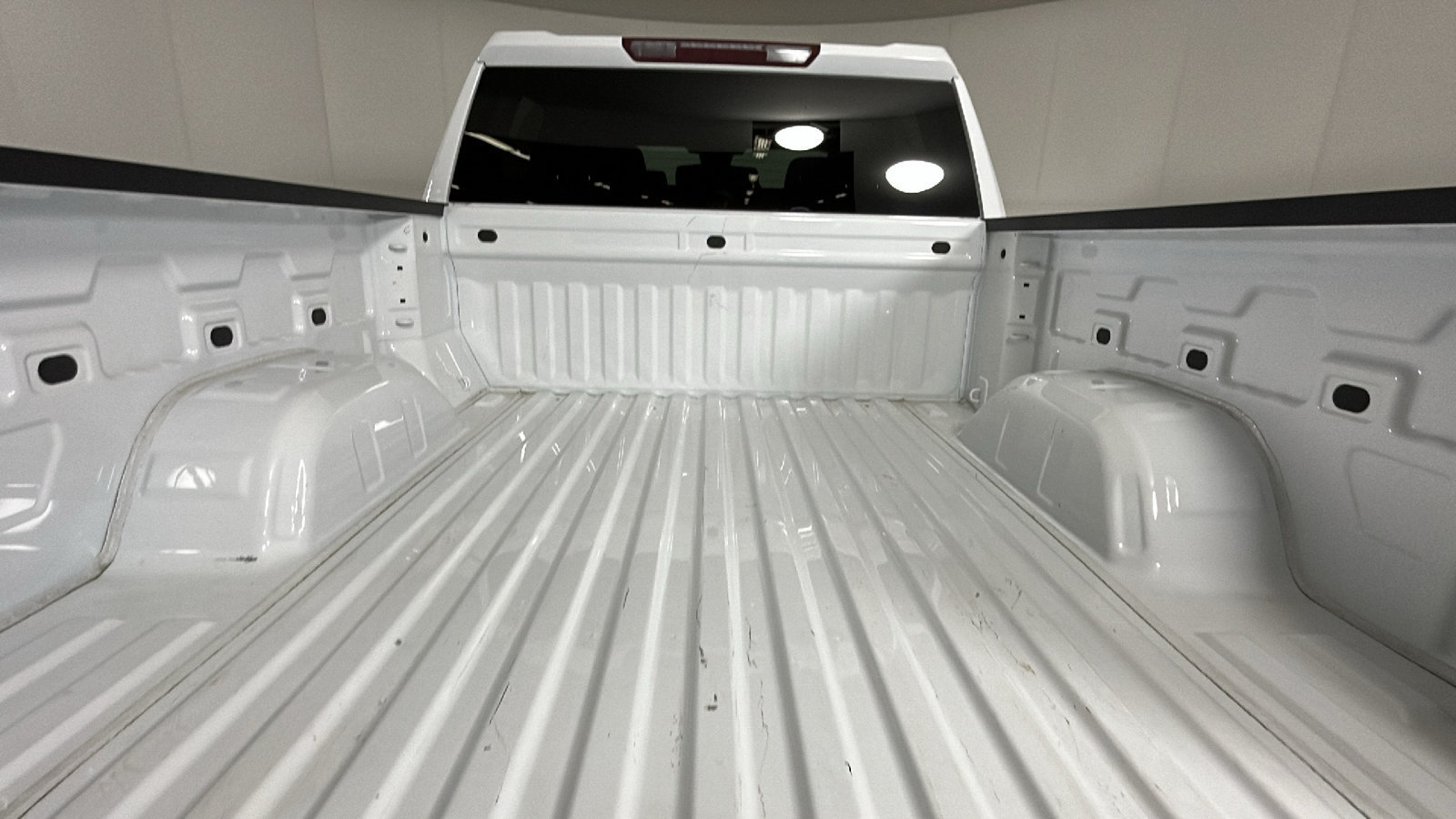 Used 2024 Chevrolet Silverado 1500 LT AWD/4WD image 33