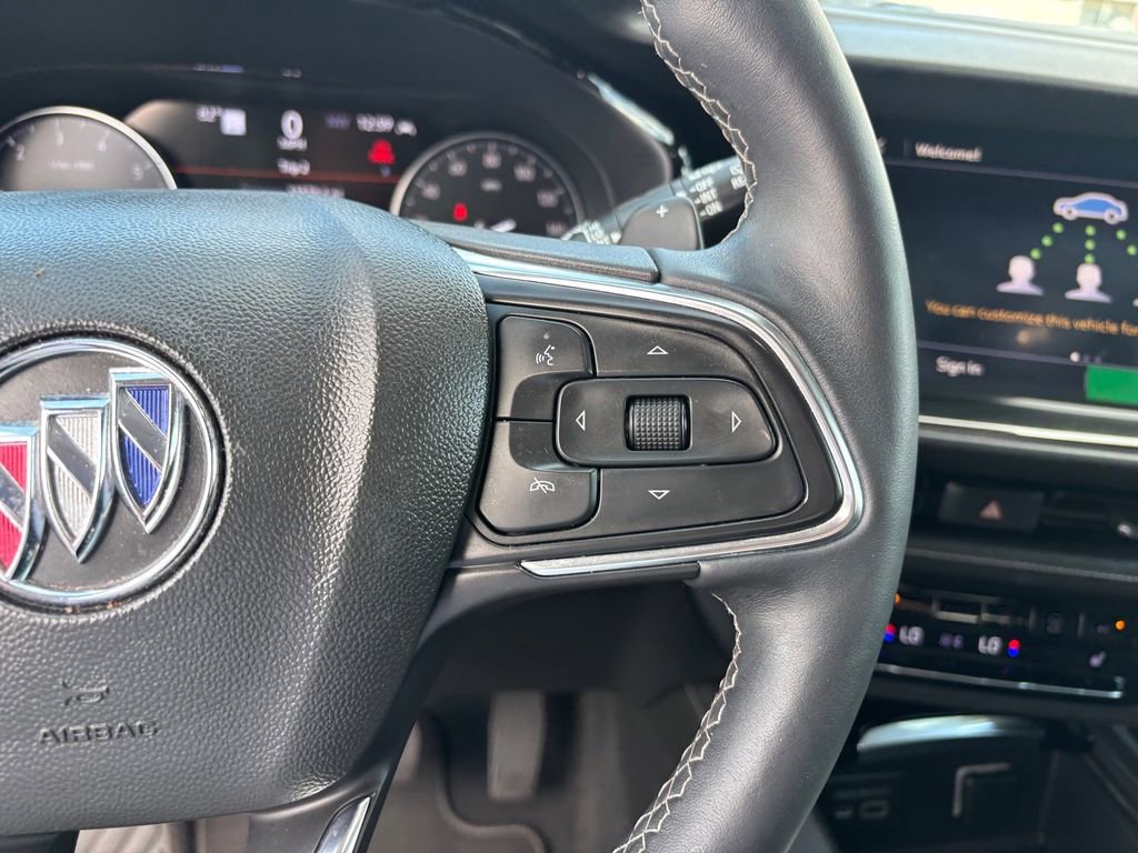 Used 2022 Buick Envision Essence w/ Technology Package I FWD image 14
