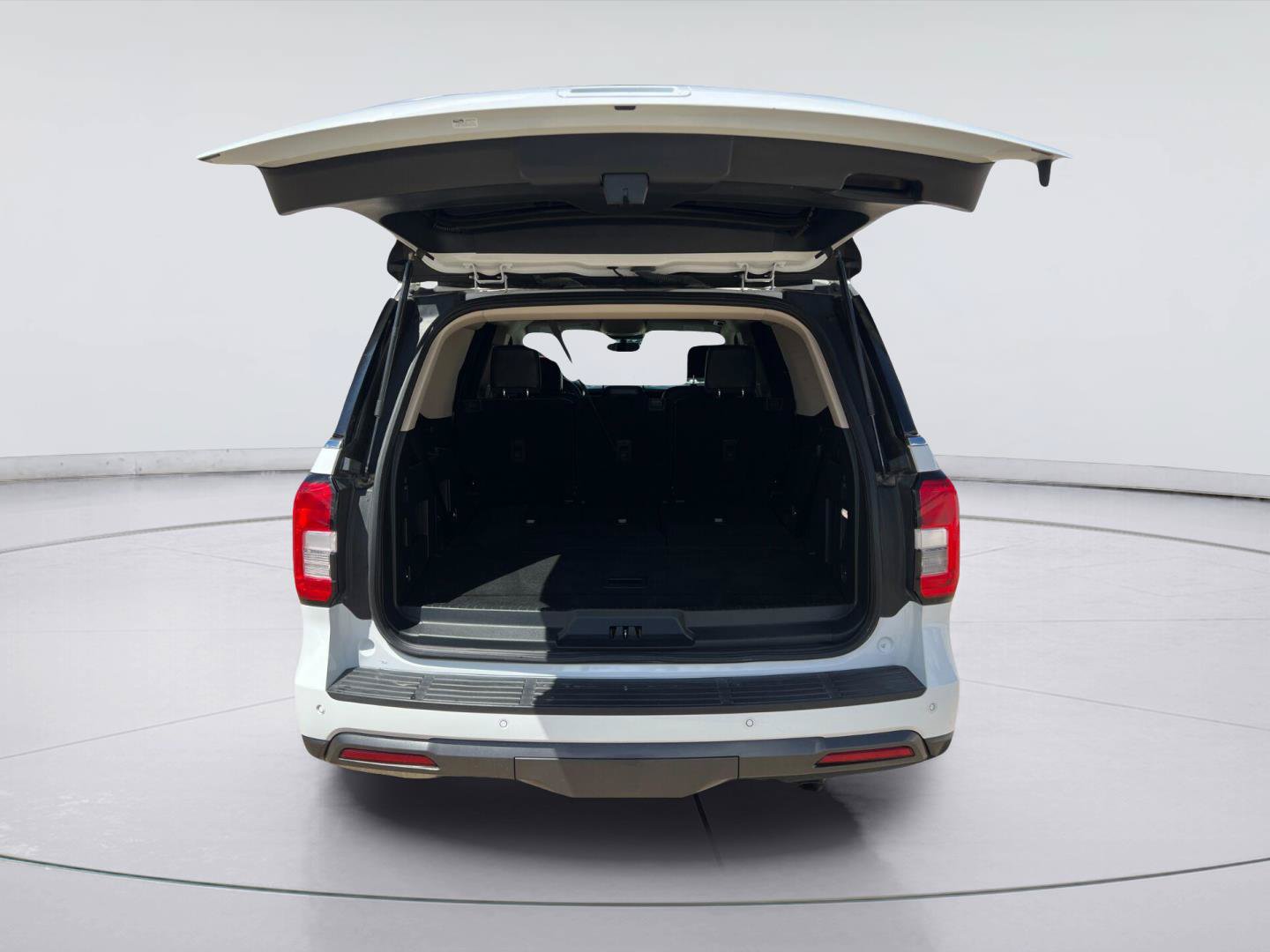 Used 2022 Ford Expedition XLT RWD image 21
