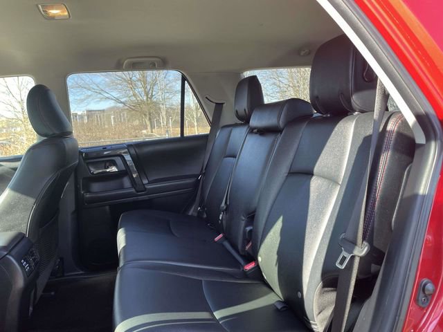 Used 2024 Toyota 4Runner TRD Off-Road Premium image 16