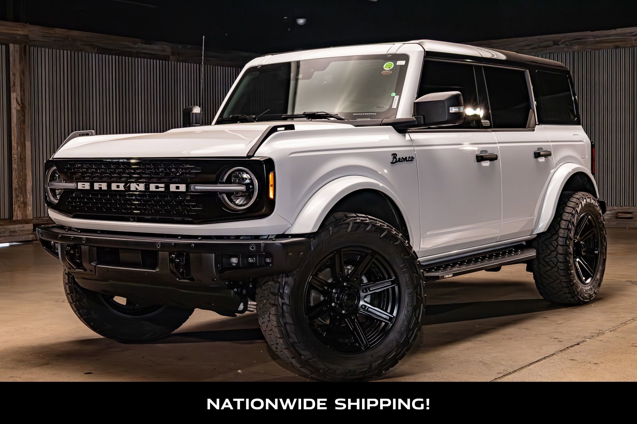 Used 2025 Ford Bronco Badlands AWD/4WD image 4