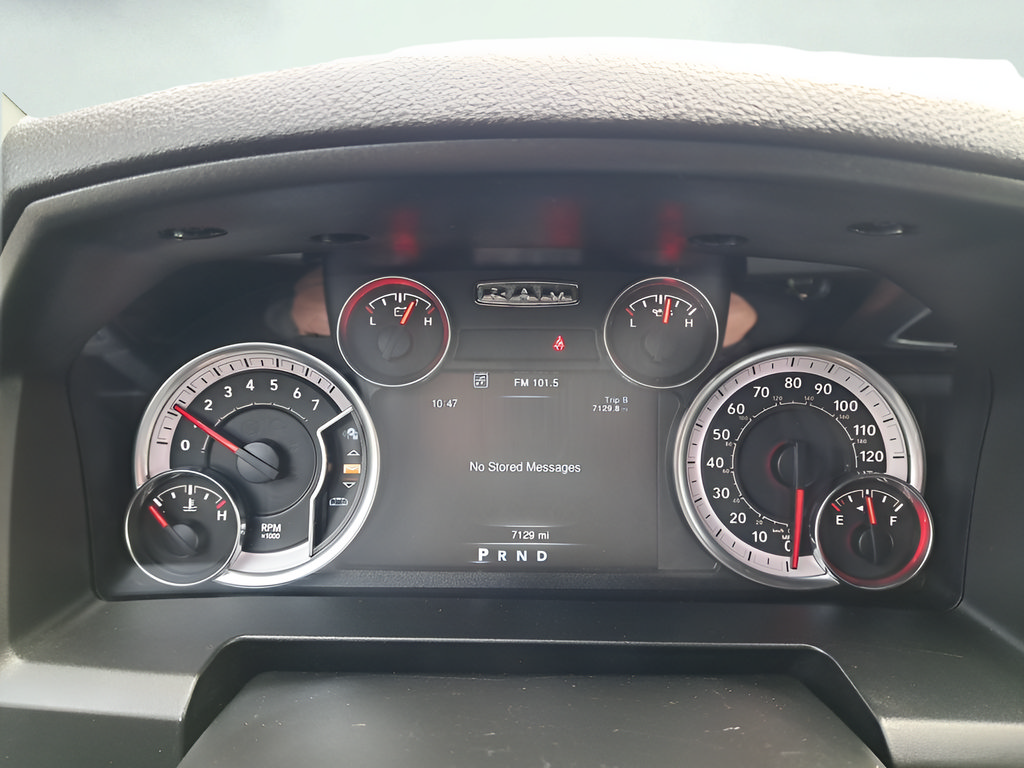 Used 2024 RAM 1500 Warlock AWD/4WD image 18