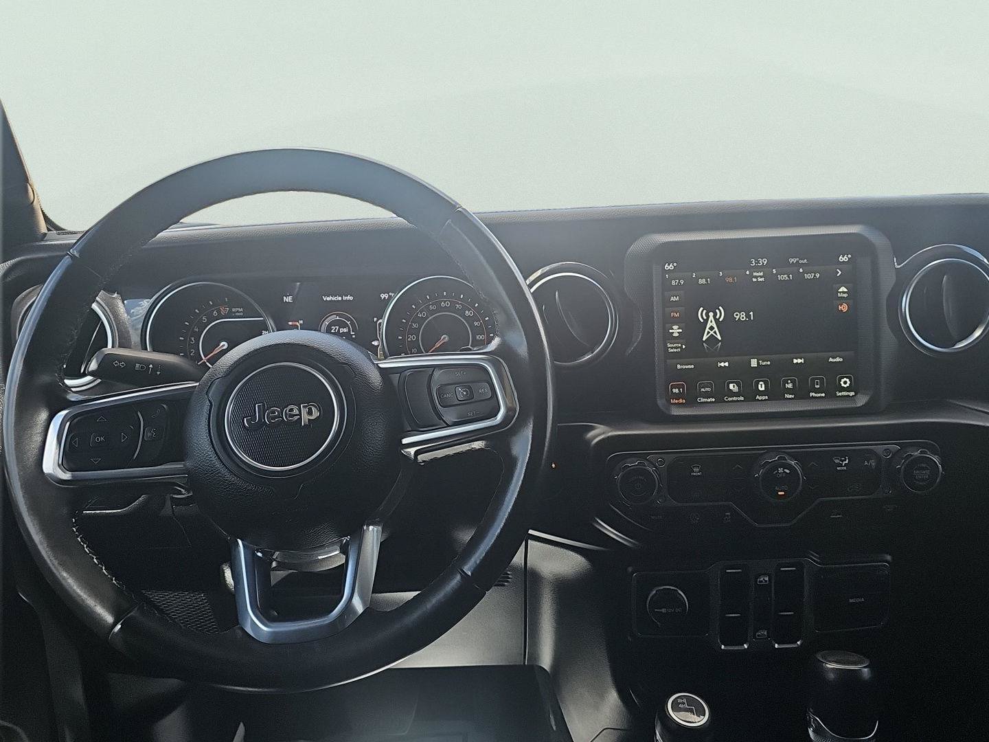 Used 2022 Jeep Wrangler Unlimited Sahara AWD/4WD image 14