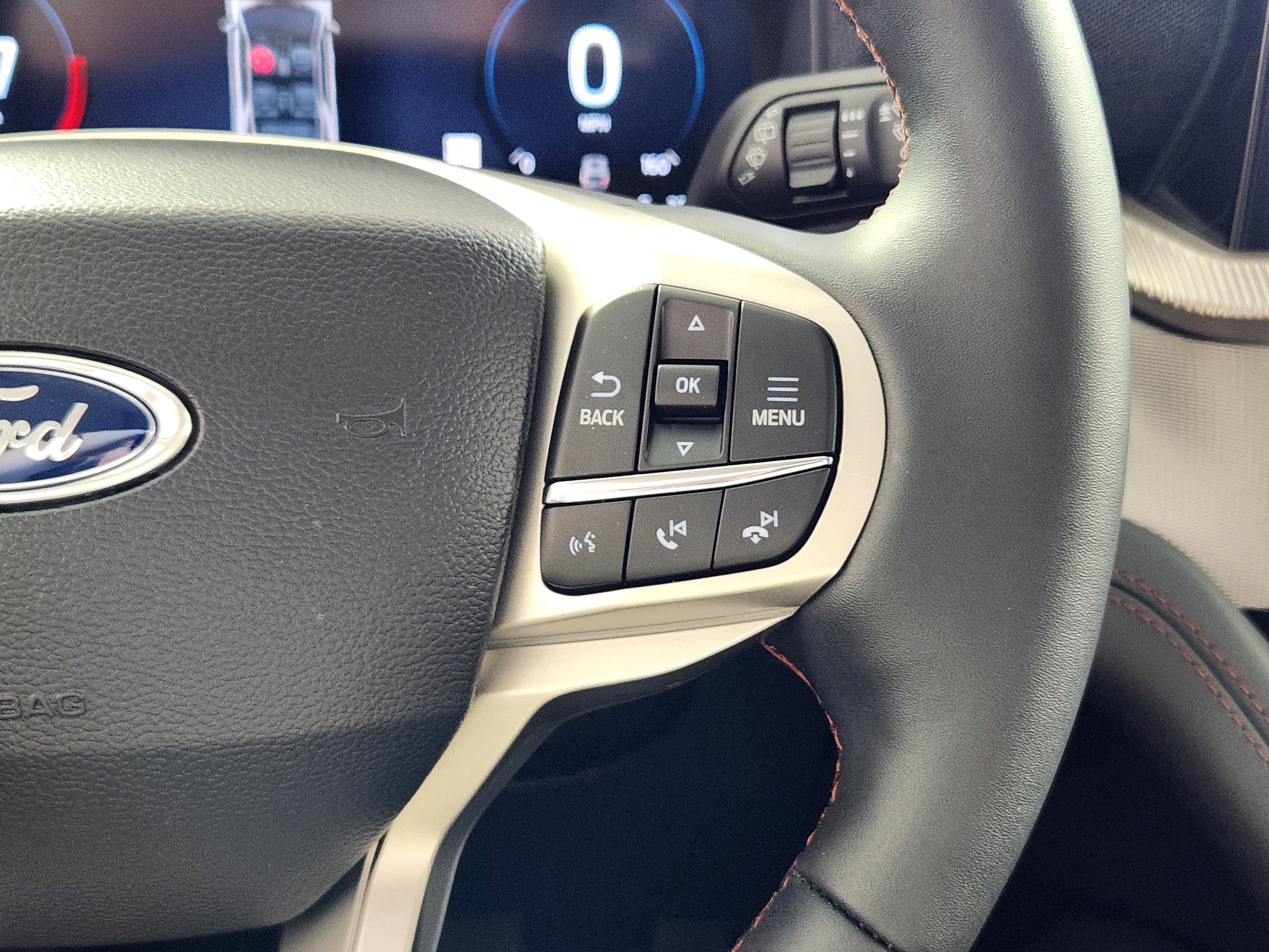 New 2026 Ford Explorer Active w/ Active Comfort Package image 20