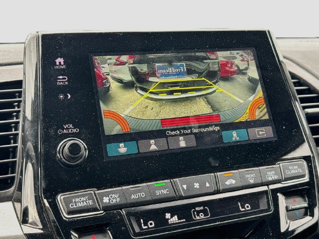 Certified 2024 Honda Odyssey Touring image 11