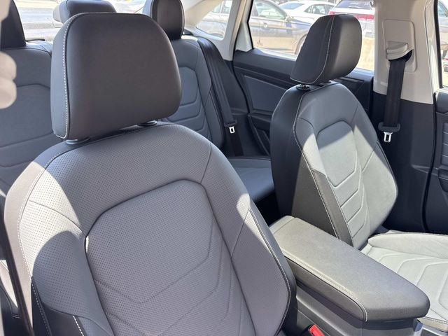 New 2026 Volkswagen Jetta SEL FWD image 29