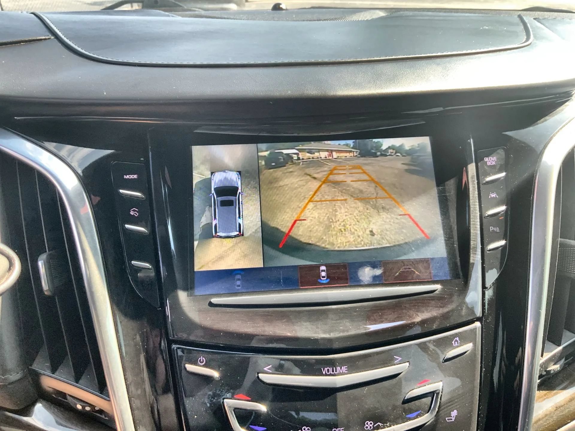 Used 2017 Cadillac Escalade Platinum RWD image 24