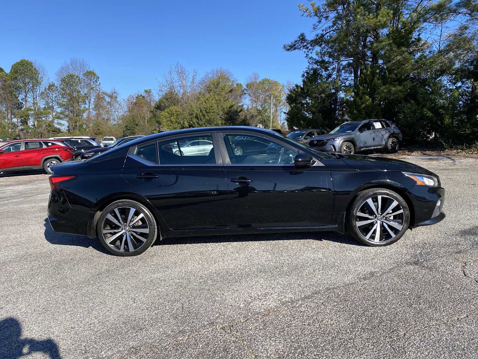 Used 2019 Nissan Altima 2.5 SR image 4