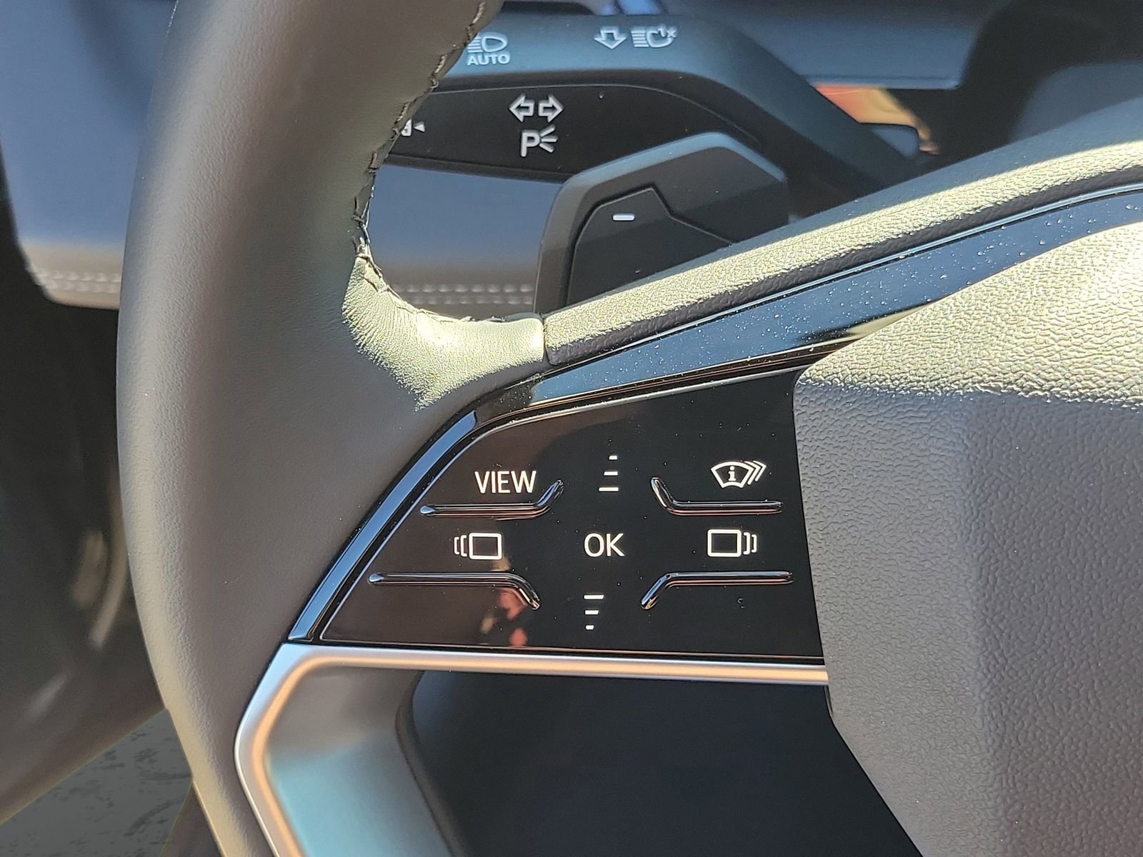 New 2025 Audi Q6 e-tron Premium Plus image 23