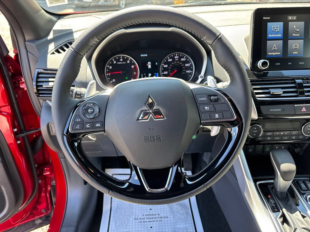 Used 2024 Mitsubishi Eclipse Cross SEL AWD/4WD image 17