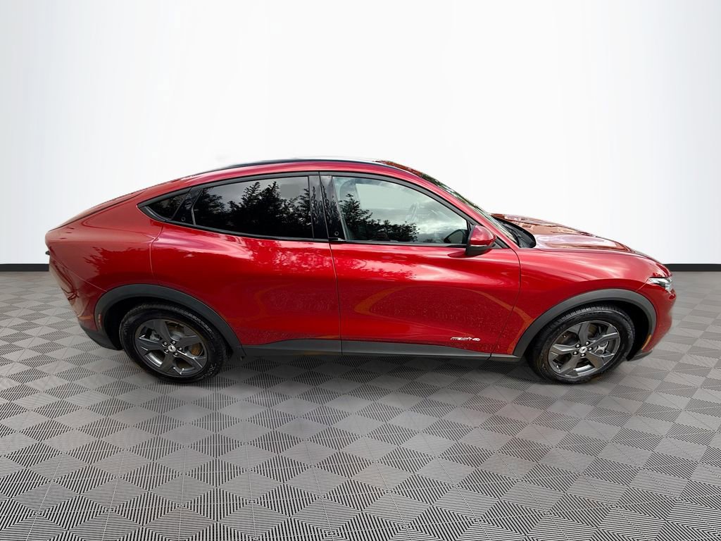 Used 2022 Ford Mustang Mach-E Select image 9