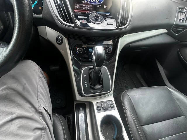 Used 2013 Ford Escape SEL AWD/4WD image 19