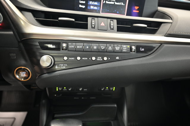 Used 2021 Lexus ES 250 w/ Premium Package AWD/4WD image 18