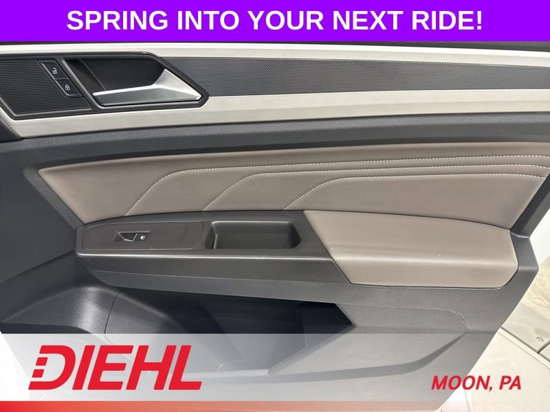 Used 2022 Volkswagen Atlas SEL R-Line AWD/4WD image 20
