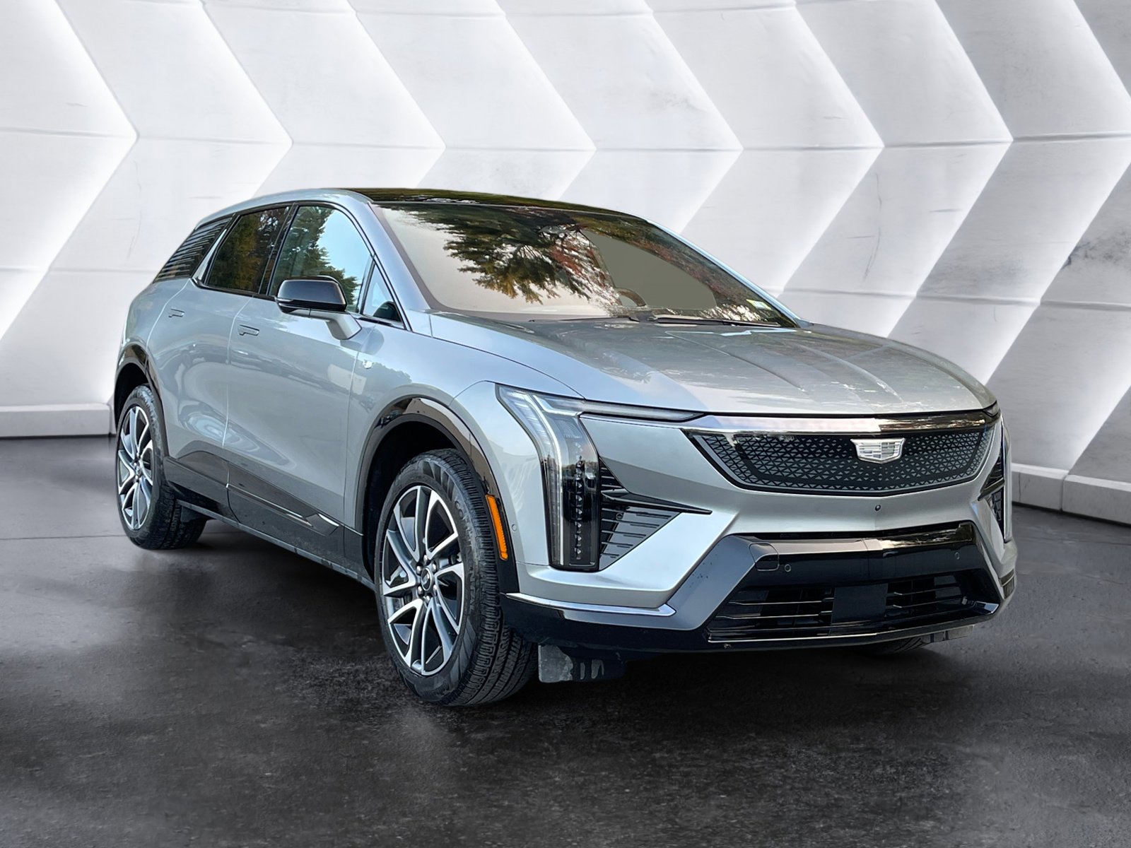 Certified 2025 Cadillac Optiq Sport 2 w/ LPO, Floor Liner Package image 8