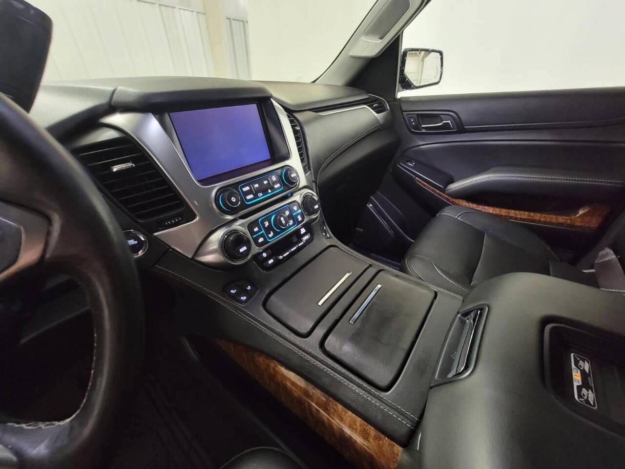 Used 2017 Chevrolet Tahoe Premier image 17