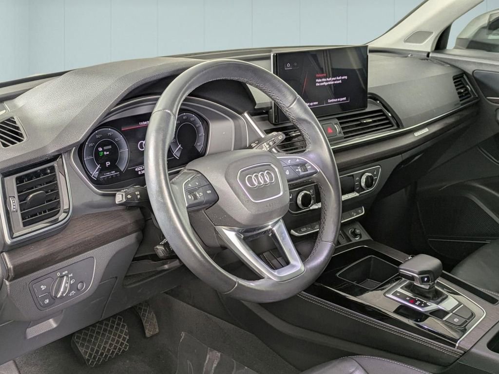 Used 2021 Audi Q5 e Premium Plus image 9