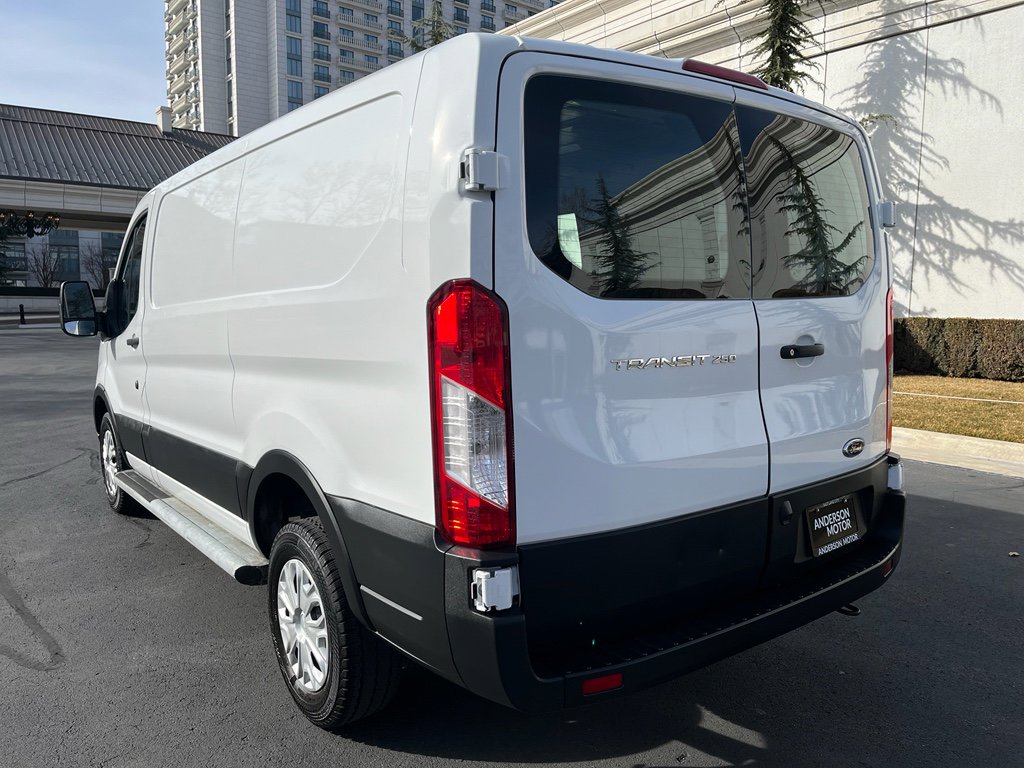 Used 2024 Ford Transit 250 Low Roof w/ Exterior Upgrade Package image 9