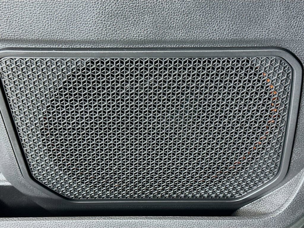 Used 2025 Toyota Tundra Platinum AWD/4WD image 19