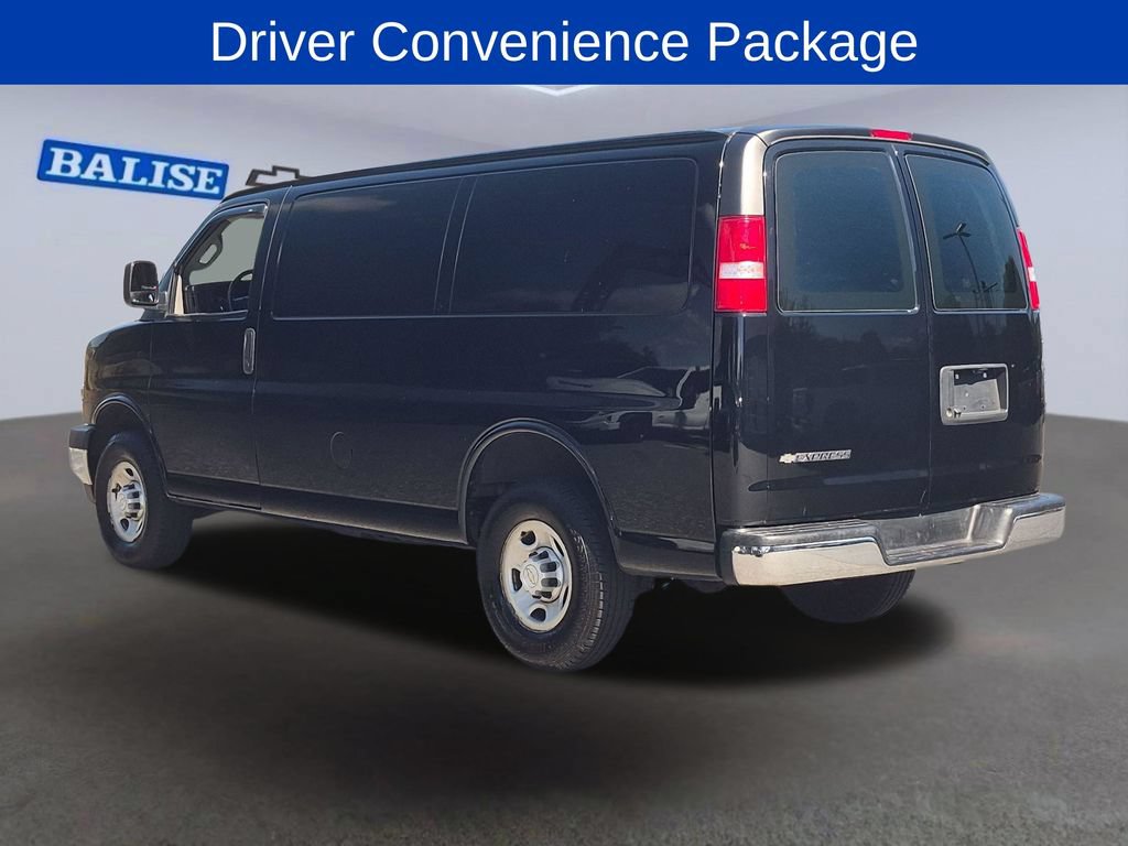 Used 2021 Chevrolet Express 2500 w/ Driver Convenience Package RWD image 5