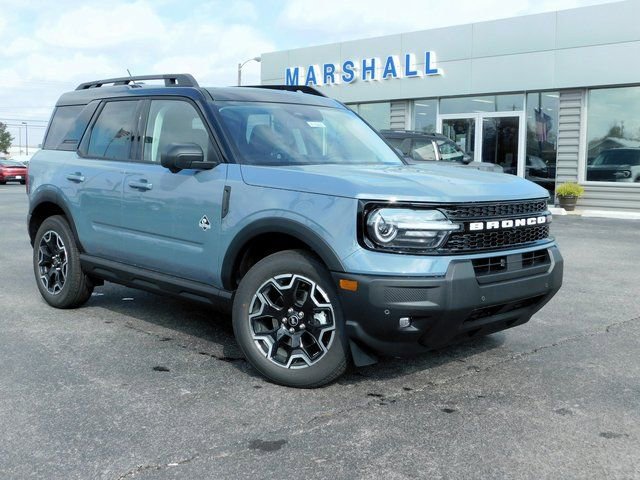 New 2025 Ford Bronco Sport Outer Banks w/ Outer Banks Tech Package+ image 2