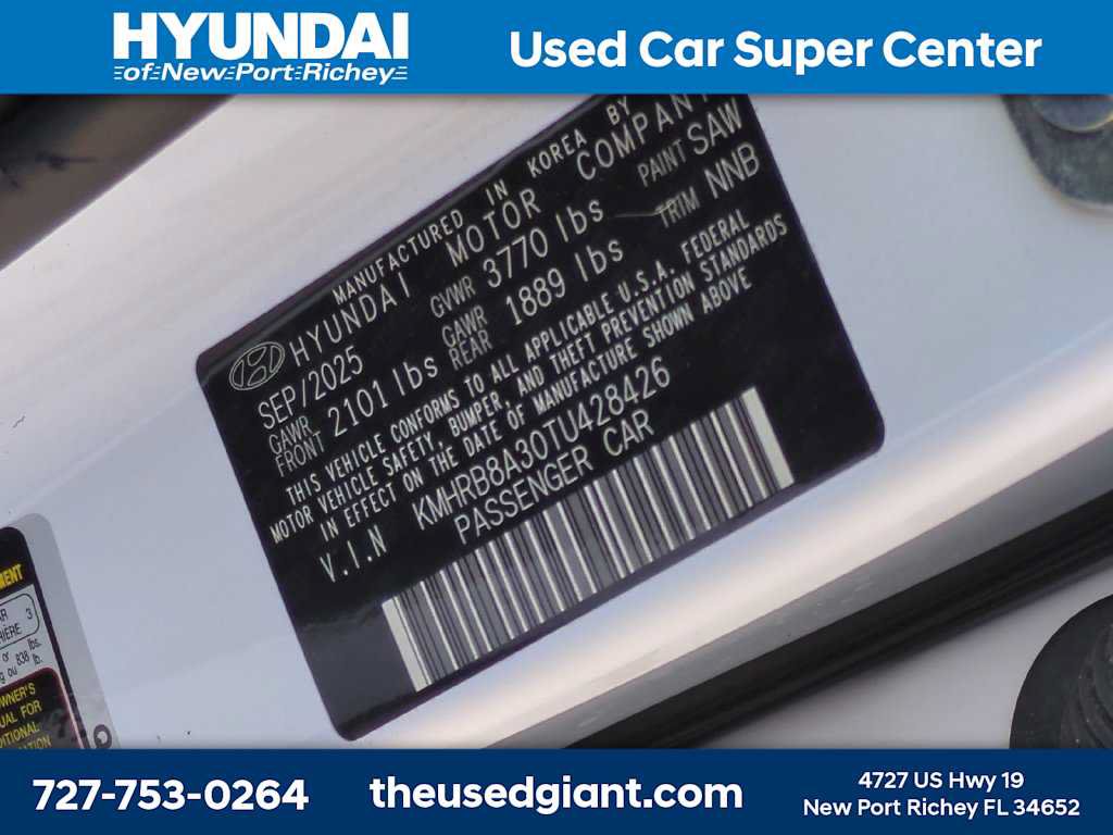 Used 2026 Hyundai Venue SE FWD image 28