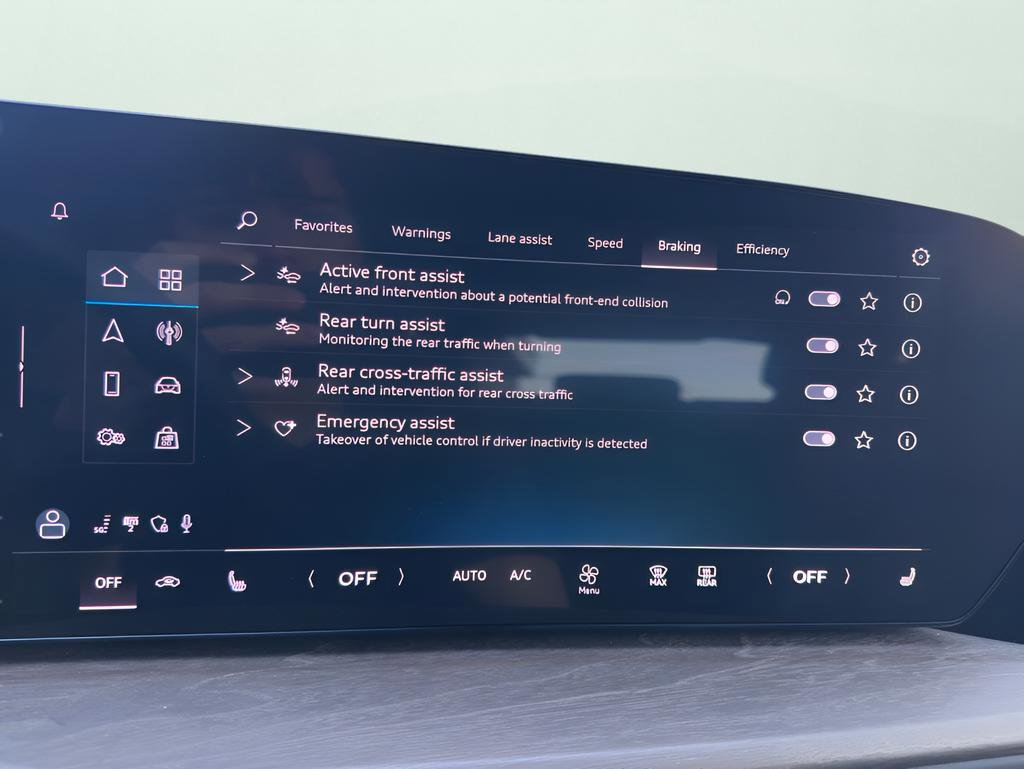Used 2025 Audi Q5 Premium w/ Convenience Package image 44