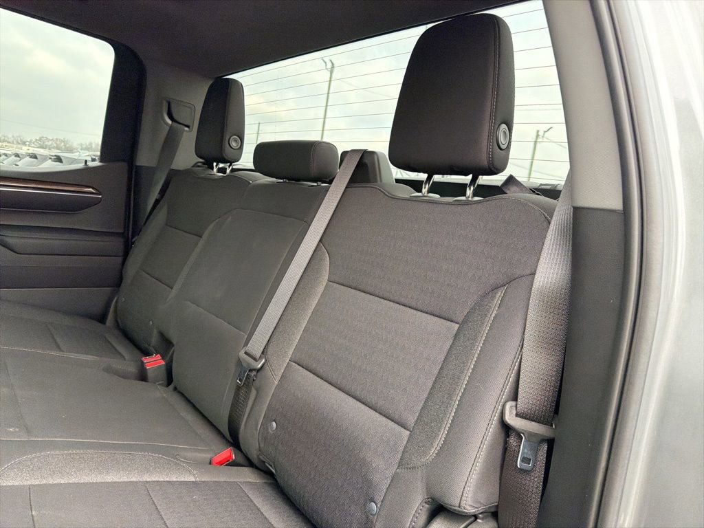 Used 2023 Chevrolet Silverado 1500 LT image 15