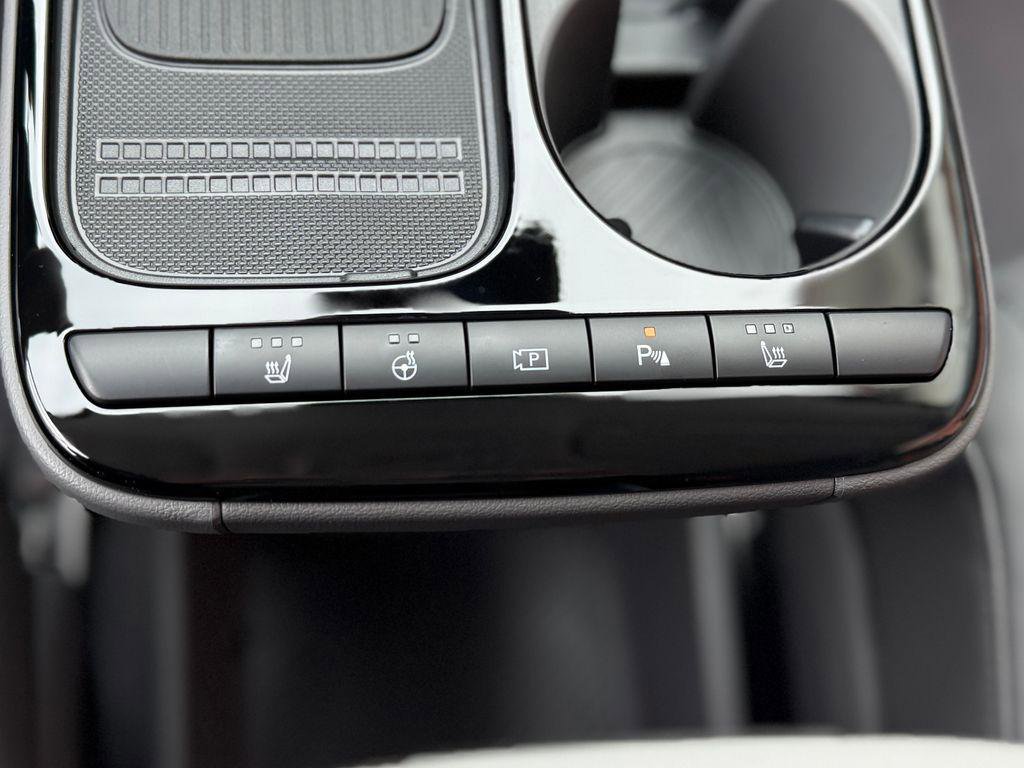 New 2026 Hyundai Ioniq 5 SEL image 18