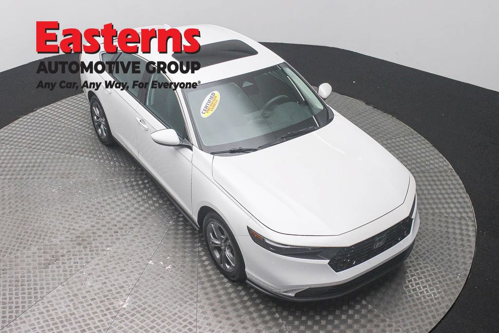 Used 2023 Honda Accord EX image 3