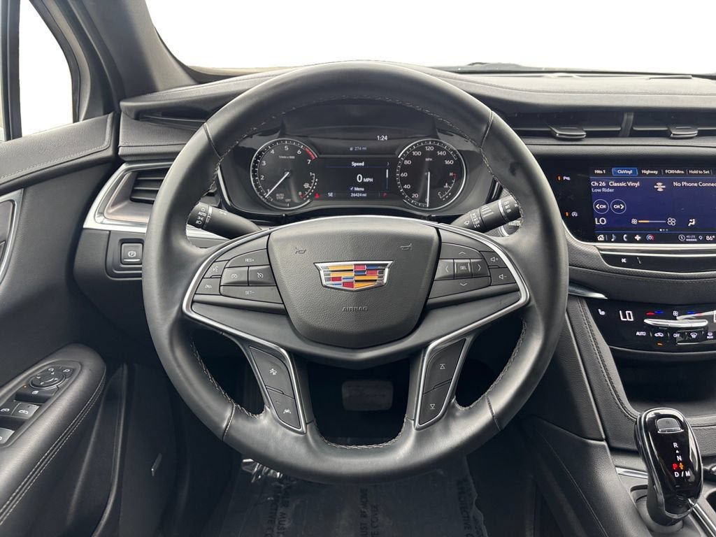 Certified 2024 Cadillac XT5 Luxury FWD image 13