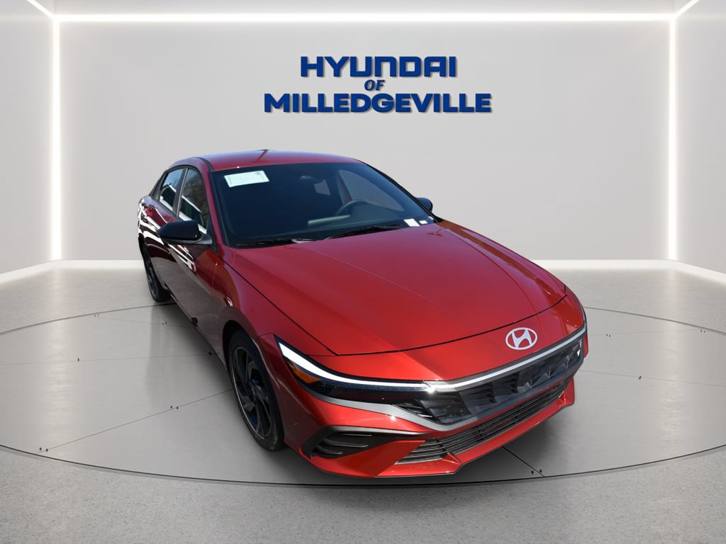 Used 2026 Hyundai Elantra Sport FWD image 5