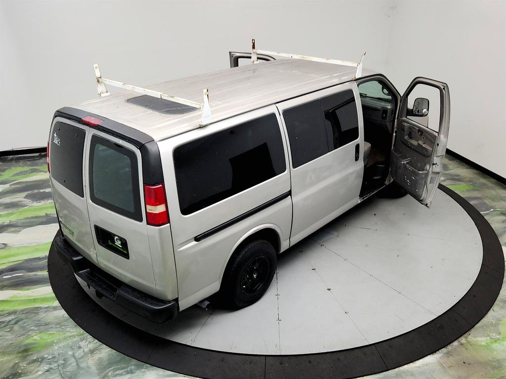 Used 2007 Chevrolet Express 1500 AWD Passenger w/ LT Preferred Equipment Group image 34