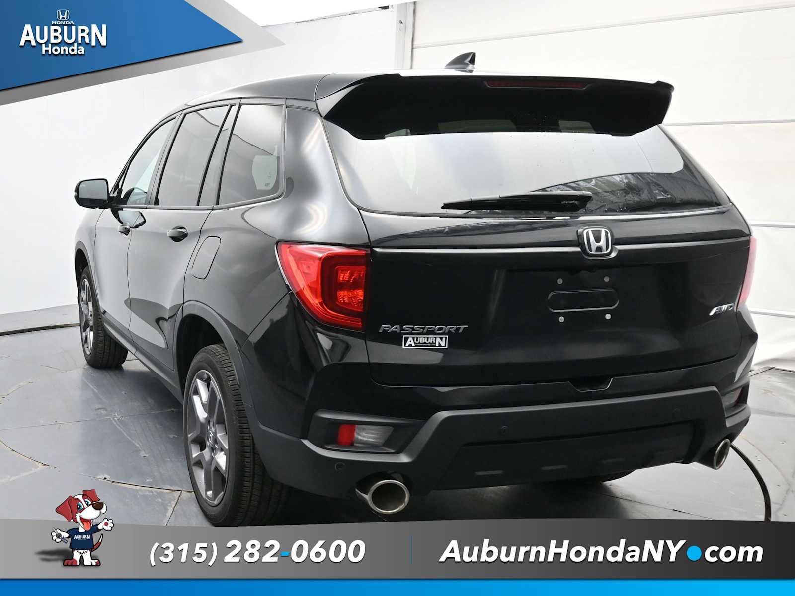 Used 2024 Honda Passport EX-L image 12