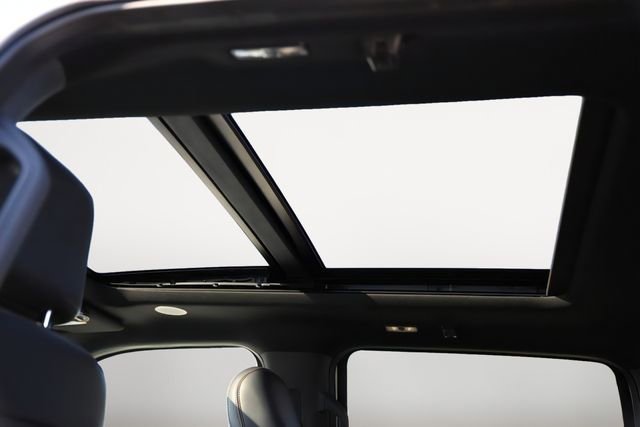 Used 2022 Ford F150 Platinum w/ Equipment Group 701A High image 16