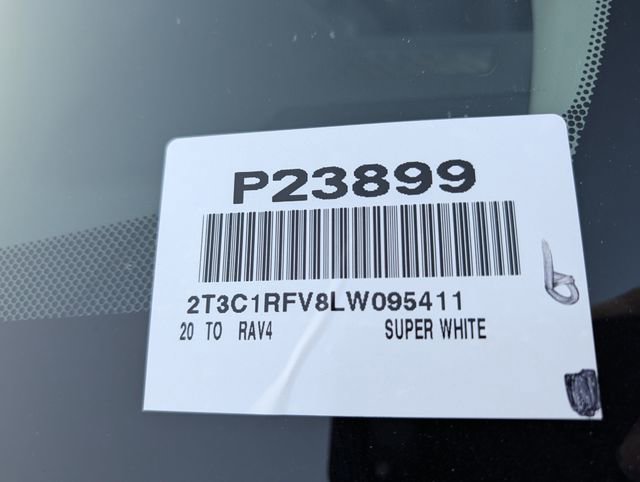 Used 2020 Toyota RAV4 XLE Premium image 37