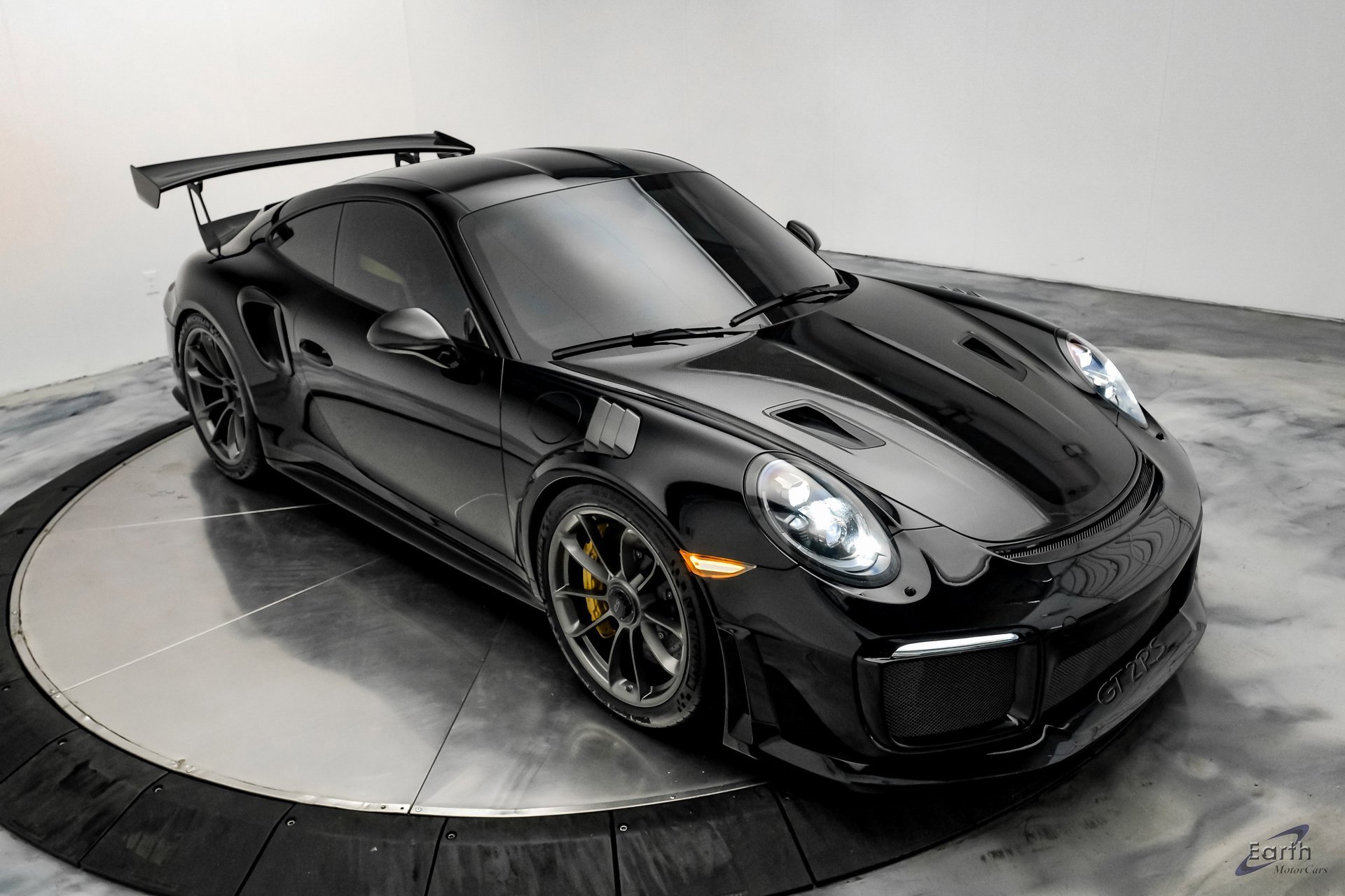 Used 2019 Porsche 911 GT2 RS w/ Weissach Package image 26