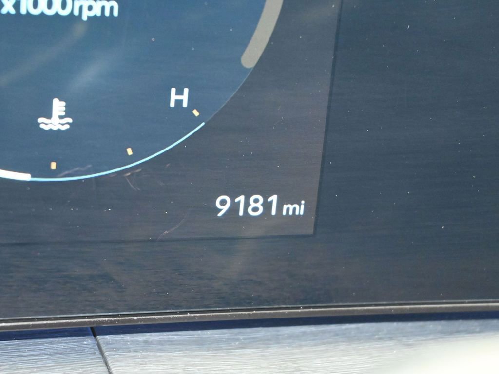 Used 2024 Hyundai Santa Fe Limited image 43