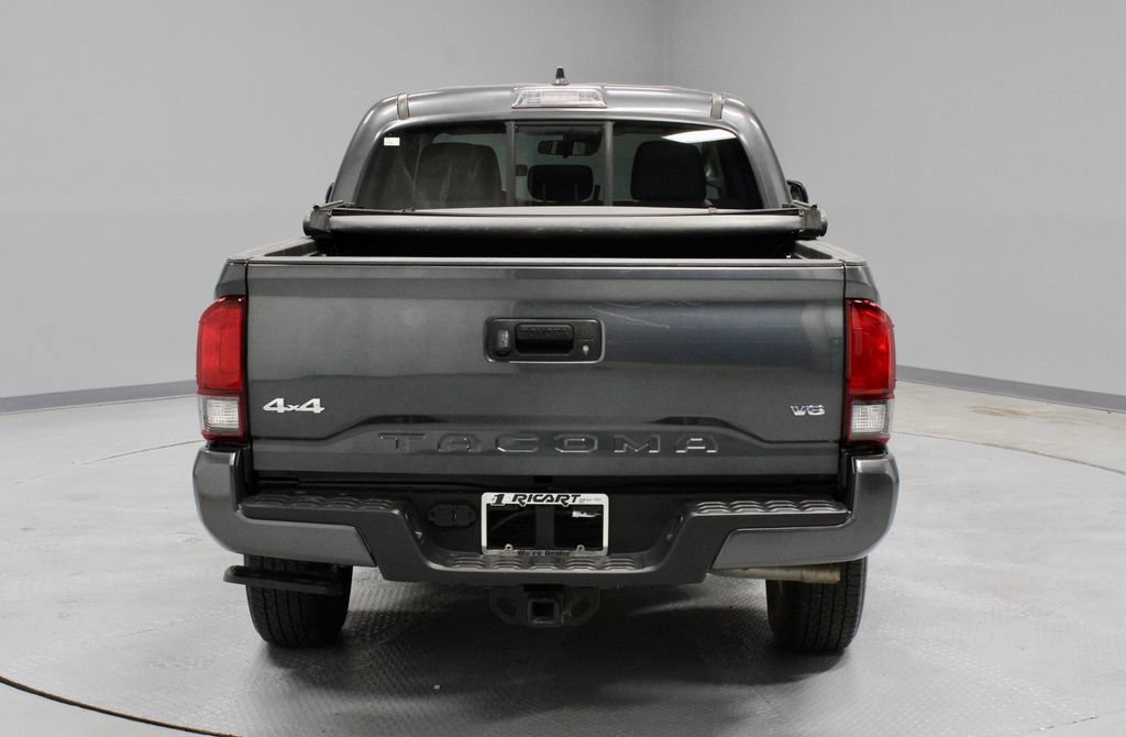 Used 2023 Toyota Tacoma SR AWD/4WD image 11