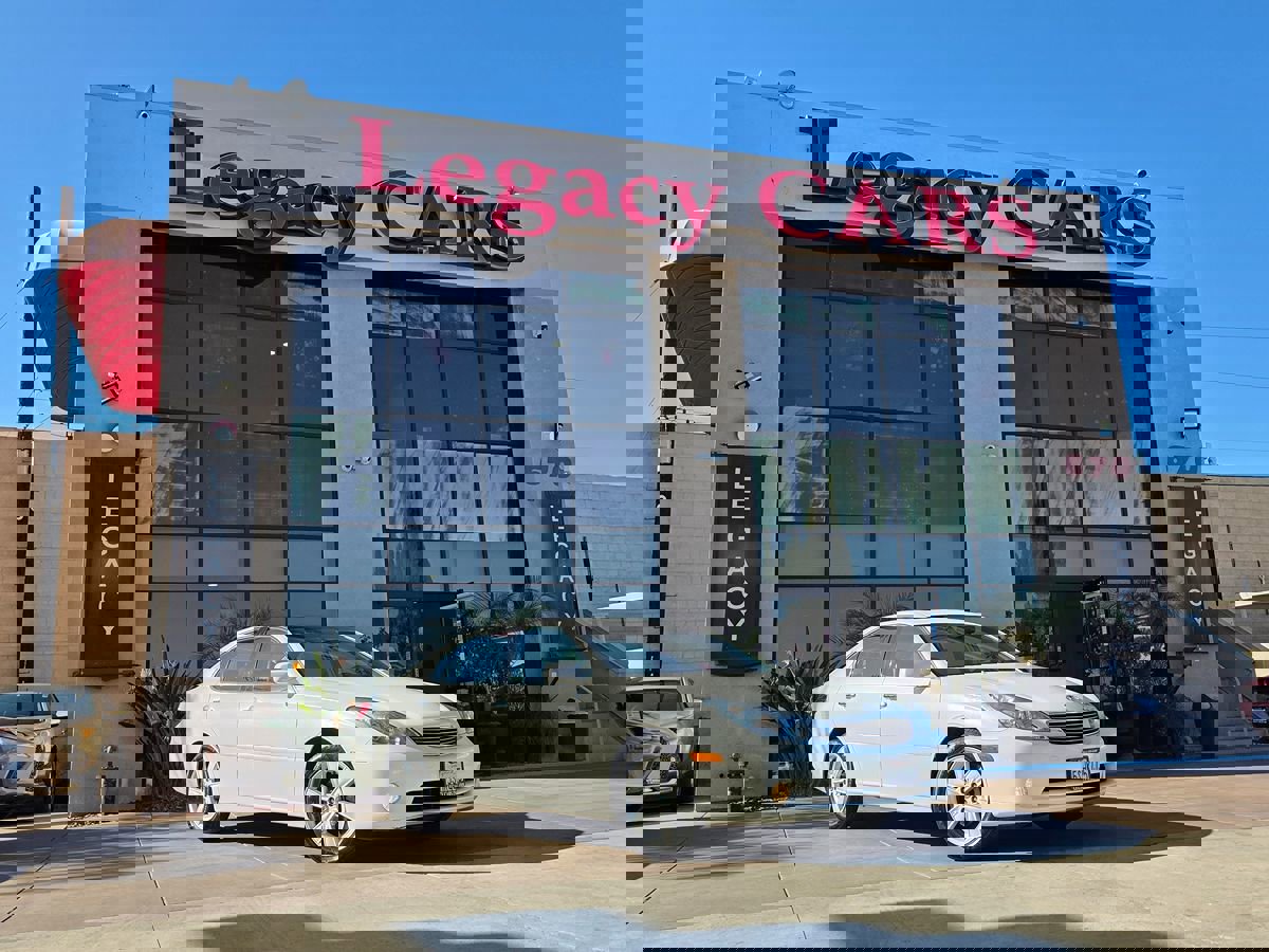 Used 2006 Lexus ES 330 image 2