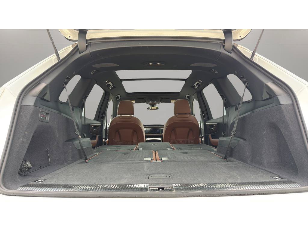 Used 2025 Audi Q7 3.0T Premium Plus AWD/4WD image 14