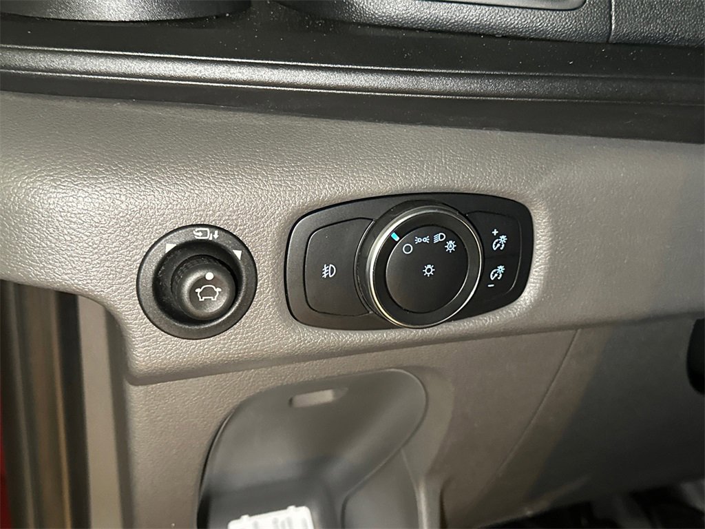 Used 2020 Ford Transit 150 XLT image 20