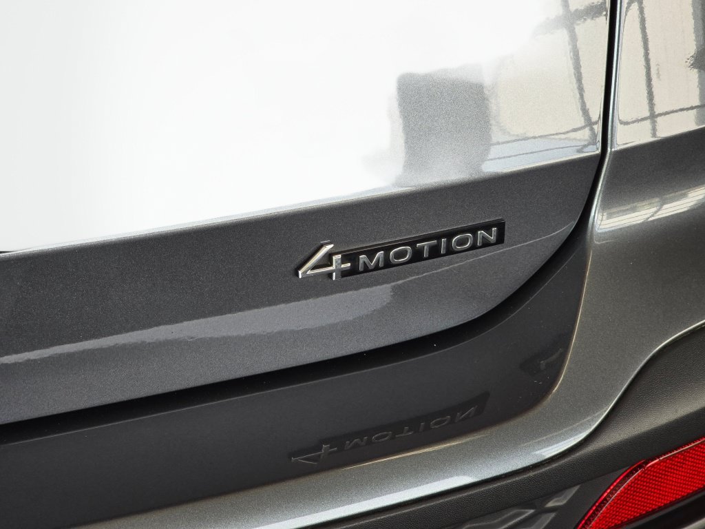 Used 2024 Volkswagen Taos S AWD/4WD image 14