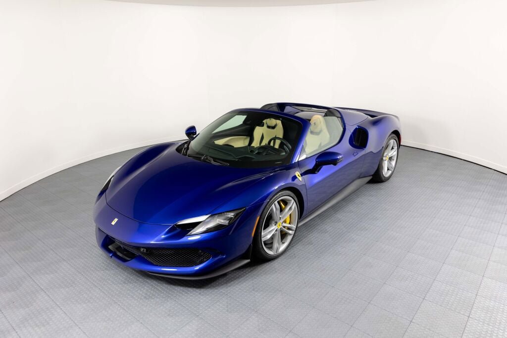 Certified 2025 Ferrari 296 GTS RWD image 45