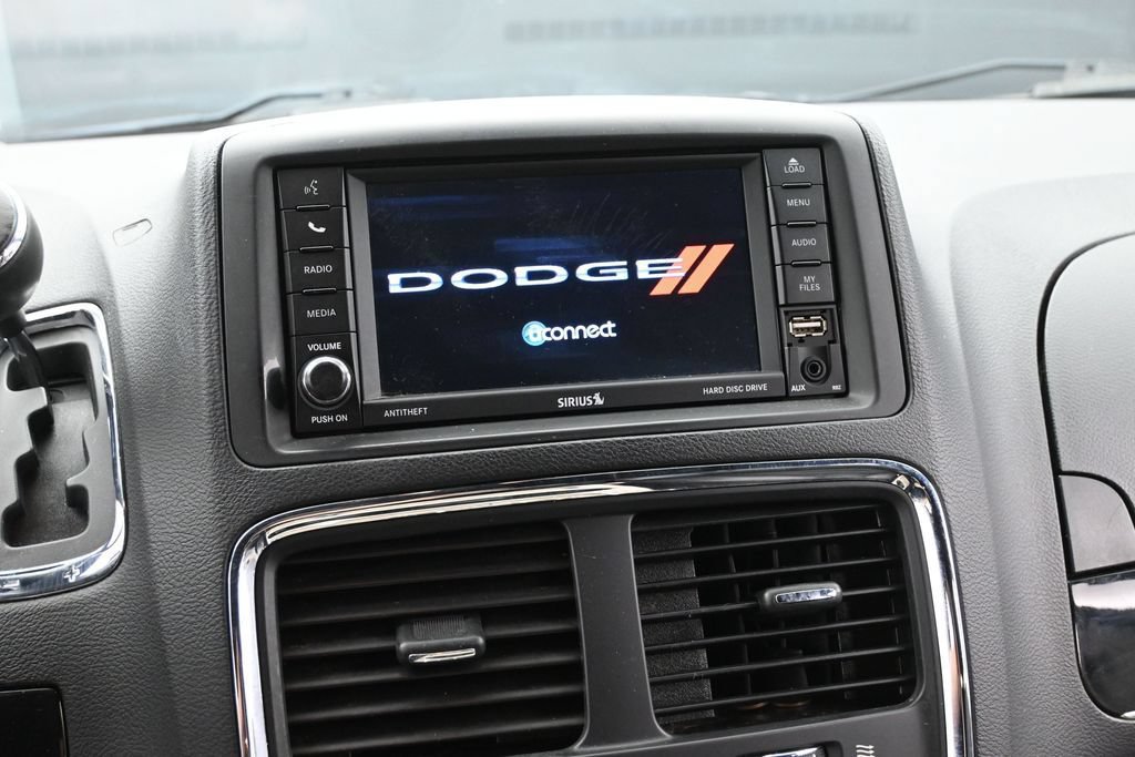 Used 2019 Dodge Grand Caravan SXT FWD image 22