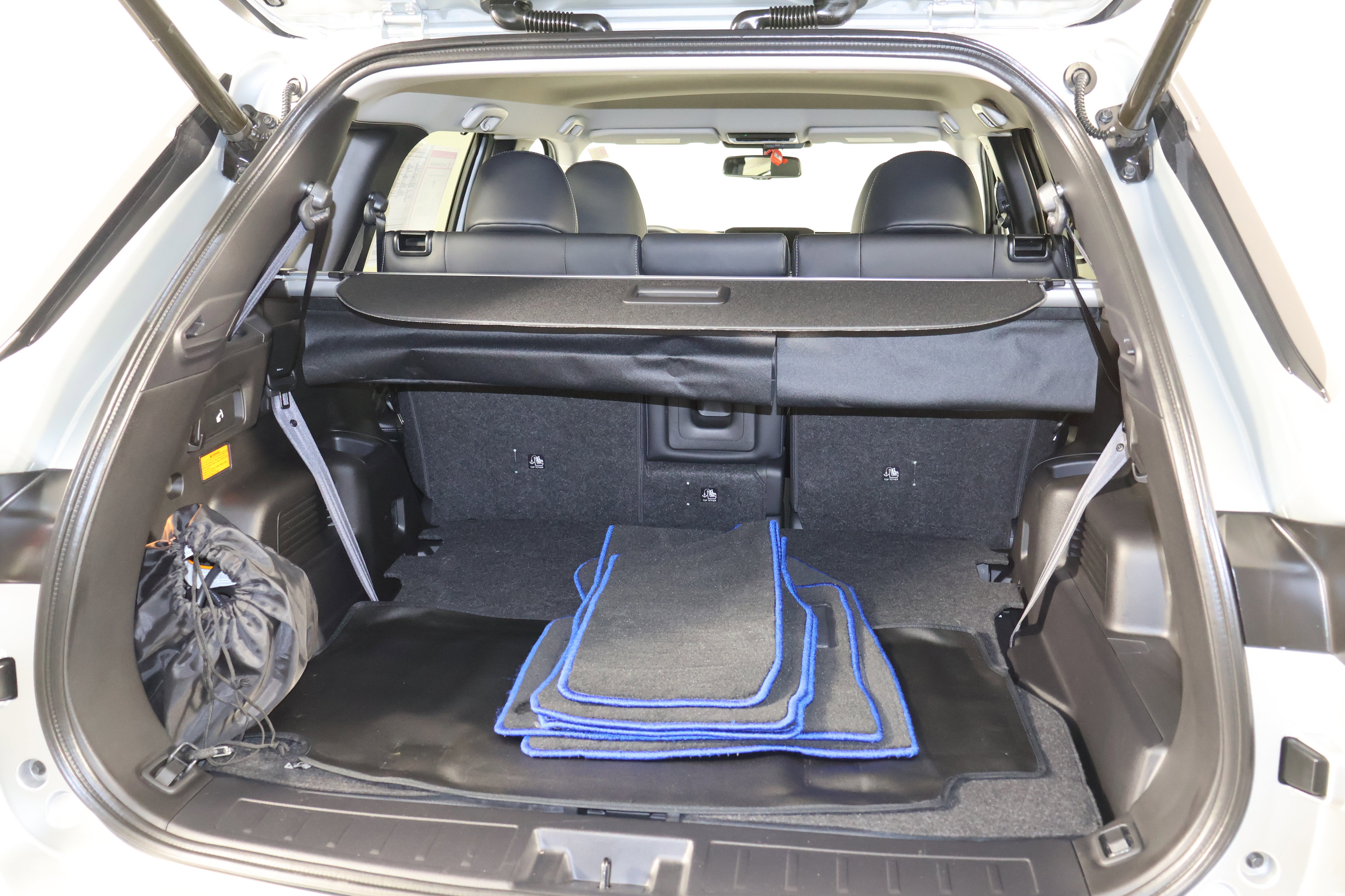 Used 2024 Mitsubishi Outlander SEL image 50