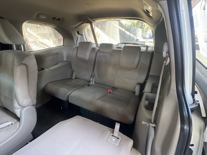 Used 2015 Honda Odyssey LX image 20