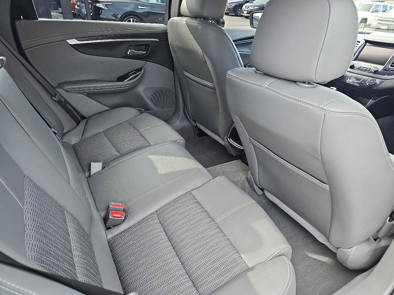 Used 2018 Chevrolet Impala LS FWD image 17