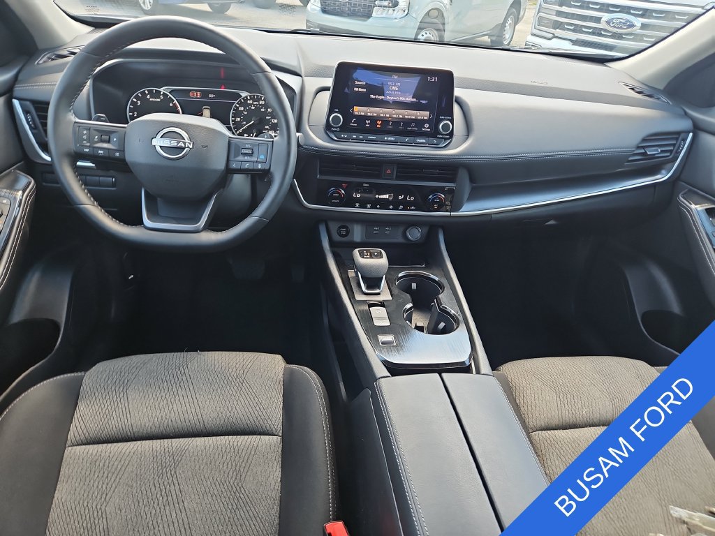 Used 2026 Nissan Rogue SV FWD image 8