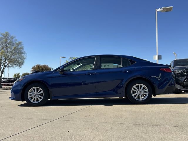 Used 2026 Toyota Camry LE w/ Convenience Package image 2